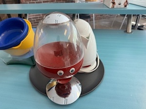 lot 47 image: Melitta Express Kettle, Brookstone Large CandyNut Dispenser, Bowls, Pizza Pan