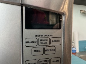 lot 54 image: GE Profile Microwave