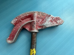 lot 62 image: Conduit Bender