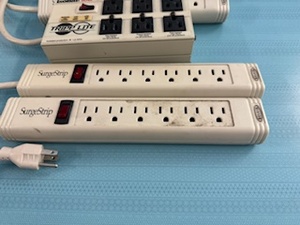 lot 137 image: Five Surge ProtectorsPower Strips