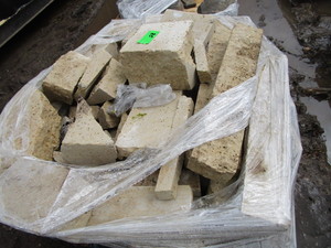 lot 80 image: Natural Stone Wall Block