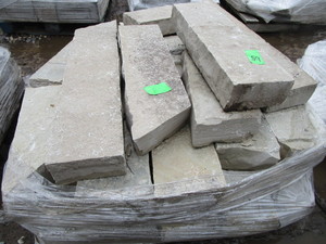 lot 90 image: Natural Stone Flagstone
