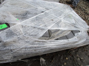 lot 100 image: Concrete Pavers