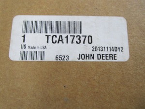 lot 112 image: John Deere New Bag