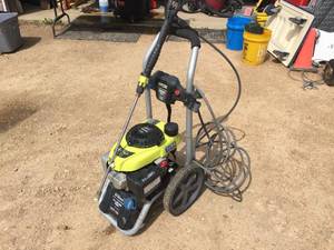 lot 1 image: HondaRyobi Gas Pressure Washer - Works