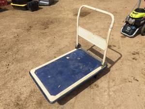 lot 4 image: Handy Metal Shop Cart