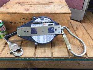 lot 11 image: SALA 30 ULTRA-LOK Self Retracting Lifeline