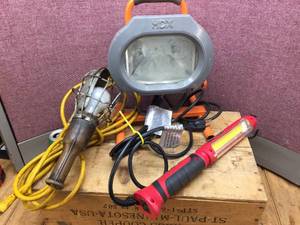 lot 36 image: 3 Working Shop - Lights