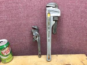lot 39 image: Ridgid Aluminum & Offset Pipe Wrenches
