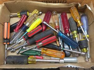 lot 46 image: Variety Nut - Drivers SAE-Metric