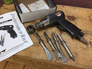 lot 62 image: PT Air Hammer Set