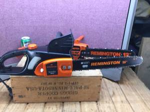 lot 66 image: 2 Remington Electrical Chain Saws