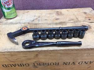 lot 111 image: Crescent Pass-Thru Sockets and Pry Bar