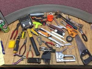 lot 122 image: Variety of Handy Tools