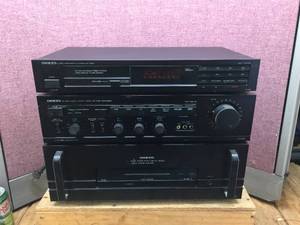 lot 128 image: 3 ONKYO Stereo Components