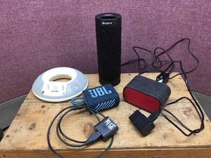 lot 137 image: Portable Bluetooth Speakers