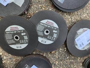 lot 44 image: Lot of (10) Virginia Abrasives Concrete Saw BladesDiscs 12x18x1
