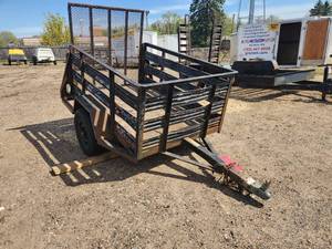 lot 10 image: Redi-Haul Trailers 6ft Single Axle Utility Trailer