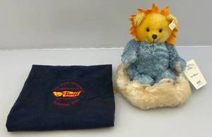 lot 65 image: 1997 Steiff The Four Seasons Limited Edition Bear In Original Bag EIN 00935
