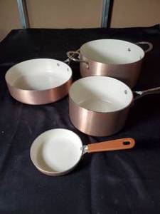 lot 124 image: Copper & Ceramic Cookware Set - 5 Pieces