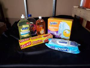 lot 199 image: Assorted Household Cleaning Supplies Lot