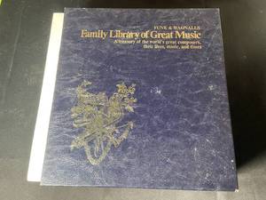 lot 19 image: Collection of Funk & Wagnalls Family Library of Great Music Albums