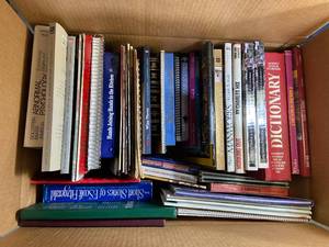 lot 233 image: Assorted Collection of Books and Literature