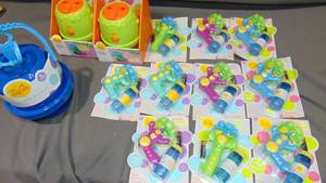 Mixed Lot  No Spill Bubble Machine Super Bubble Stick Blowers