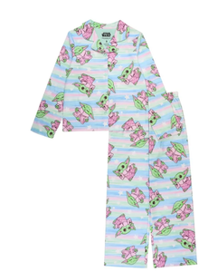 12 Pack Size 45 Mandalorian Little Girls Baby Yoda Polyester Coat Pajama Set, 2 Piece