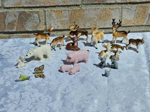 lot 53 image: Cute Farm Animals and Forest Critters