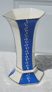 lot 83 image: Vintage Hand-Painted Czech Ceramic Vase - Blue  White Hex