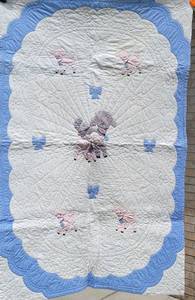 lot 115 image: Sweet Little Lamb Vintage Nursery Childs Quilt