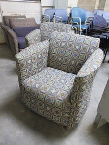 CONTEMPORARY LOUNGE CHAIRS