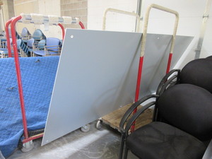 LARGE GLASS WHITE BOARD