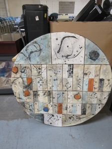 ROUND CERAMIC ART