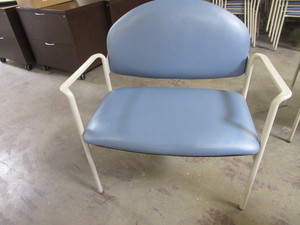 KI STACKABLE BENCH SEATING FOR 2