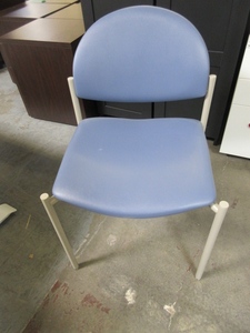 KI VERSA STACKER CHAIRS