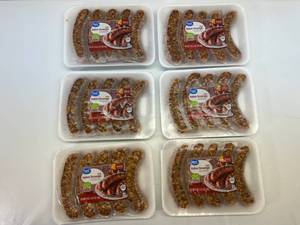 lot 101 image: A. 6x 1lb 3oz Great Value Hot Italian Sausage