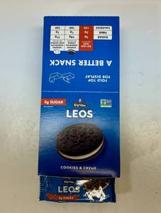 lot 148 image: MM. 1x 10pkgs(4 Cookies per Pkg) Rip Van Leos Cookies & Cream