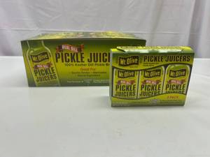 lot 218 image: SS.18x 2oz Mt Olive Pickle Juicers