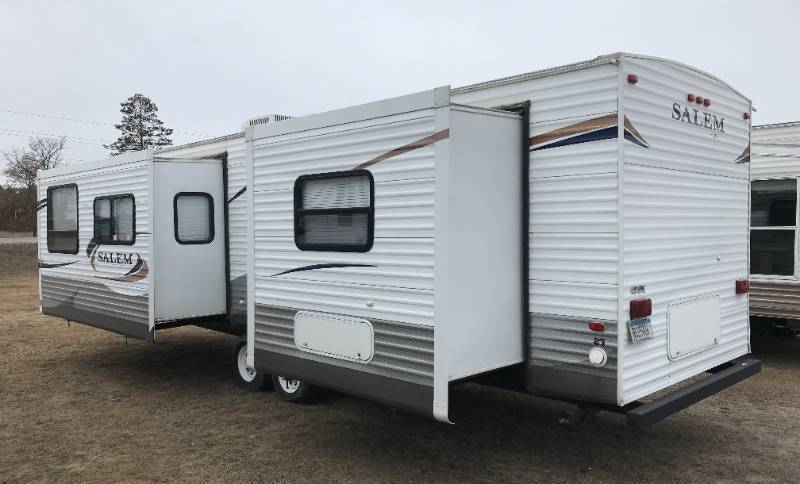 lot 4 image: 2012 Forest River Salem Camper