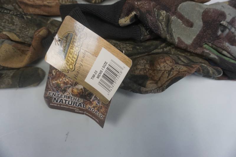 4 Pair White Water Outdoors Mens One Size Advantage Timber Camo Cotton Gloves