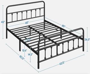 lot 28 image: Black Metal Full Bed Frame