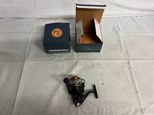 lot 58 image: 2 NS PS4000 Performance Series Spinning Reel