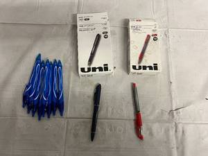 lot 154 image: 3 Packs of Ballpoint Pens - Blue, Black, and Red