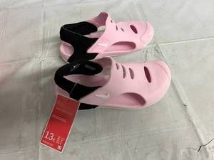lot 183 image: Nike Sunray Protect 3 Pink Foam Shoes - Size 13c