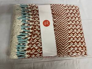 lot 258 image: Burnt Sienna, White, and Teal Knitted Throw Blanket