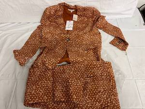 lot 203 image: Free People Maggie 2 Piece Suit - Size 6