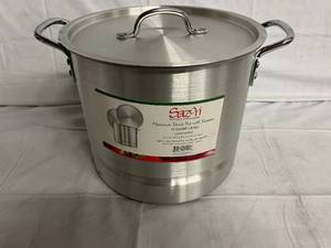 lot 287 image: Sazon 16 Quart Aluminum Stock Pot with Steamer