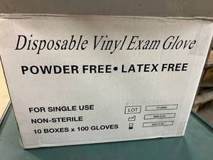 lot 299 image: 2 x 1000 Packs Disposable Vinyl Exam Gloves - Size Small